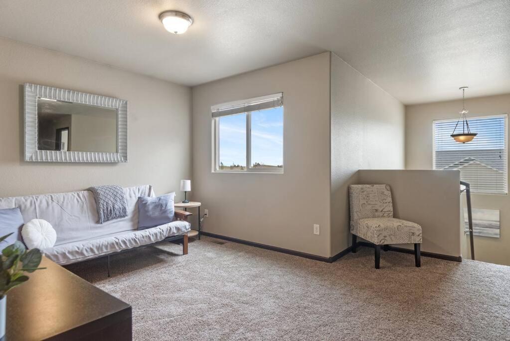Large Home In The Most Convenient Location Rapid City Esterno foto